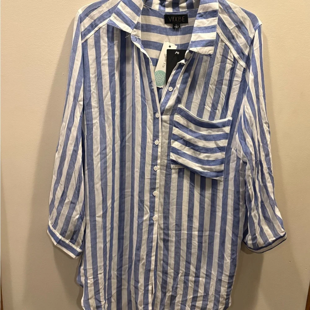 🔥 2/$10 3/12$ Vixbe XL Striped Button-Up Shirt - Picture 2 of 6